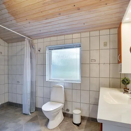 Anegrete - 900m From The Sea By Interhome Nyaraló